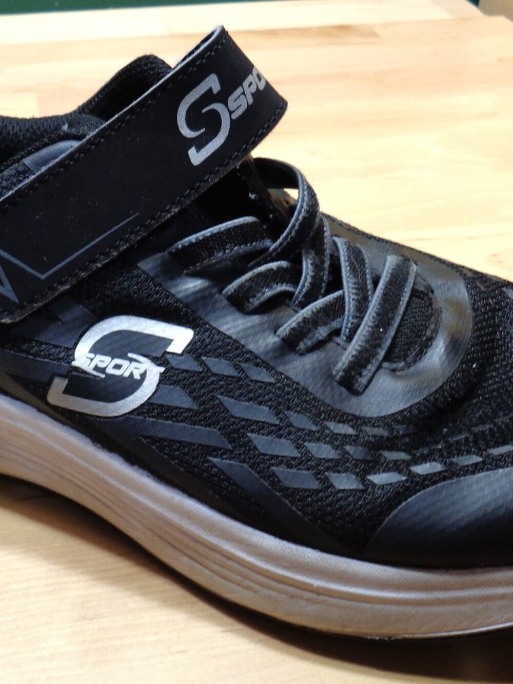 SKECHERS S SPORT ATHLETIC BLACK MEMORY FOAM SNEAKERS BOYS SHOES SIZE 5
